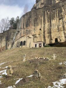 Monastère Corbii de Piatra